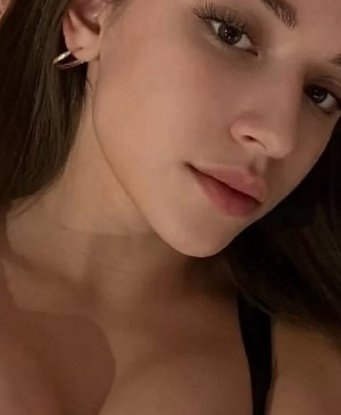 💋 Живу в Москве, всегда рада встречам в столице. У меня множество услуг, которые откроют для тебя новые грани удовольствия. 💫🔥 Наслаждайся моим нежным эскортом, ощути настоящую страсть и безудержное наслаждение. Мои фото доказывают, что я настоящая богиня, которая станет твоей искушенной нимфой. Отзывы моих клиентов лишь подтверждают мою отличную репутацию и безупречный сервис. 🌟💞 Раскройся в объятиях Москвы, позволь мне стать твоей самой эротичной тайной. Со мной ты почувствуешь все обволакивающие волны удовольствия. 💦🌊 Инесса